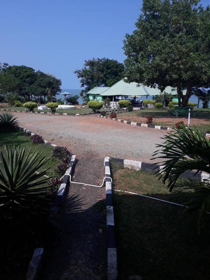 Abuesi Beach Resort Sekondi-Takoradi Kültér fotó