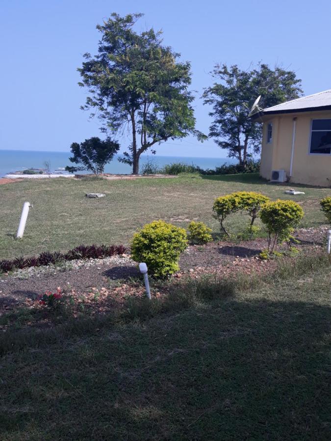 Abuesi Beach Resort Sekondi-Takoradi Kültér fotó