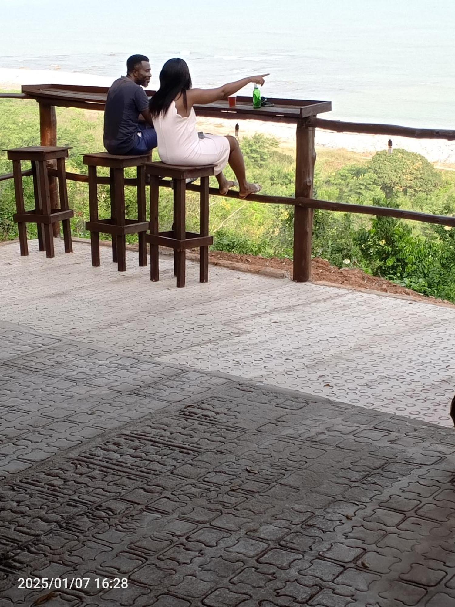 Abuesi Beach Resort Sekondi-Takoradi Kültér fotó
